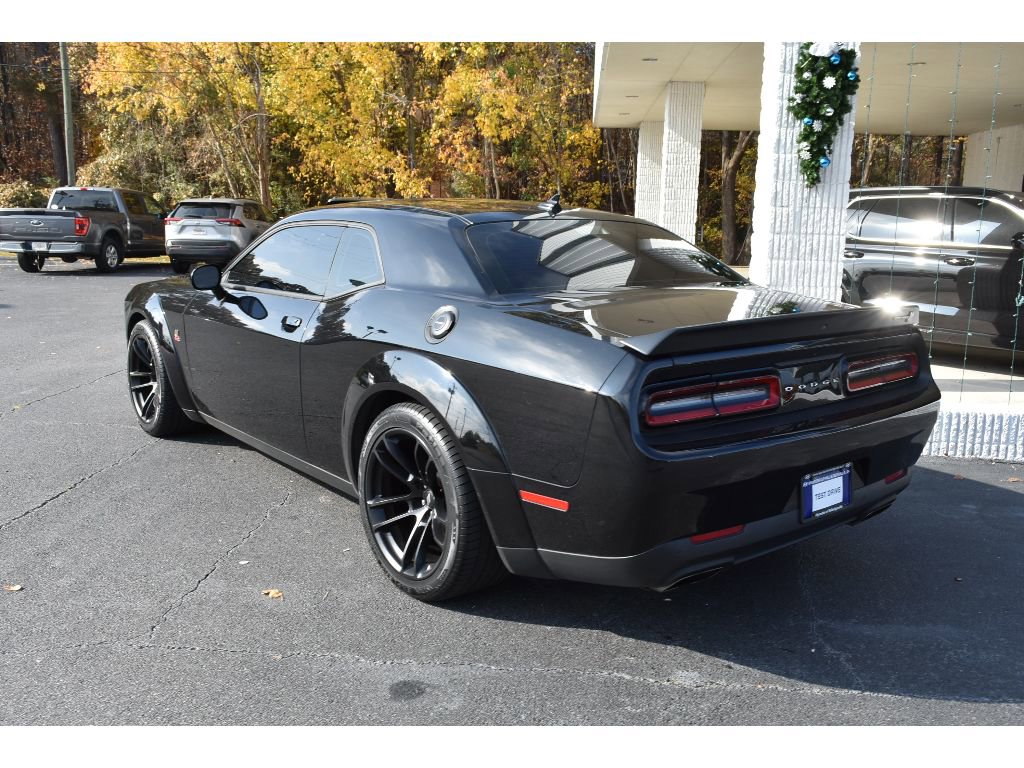 Used 2022 Dodge Challenger R/T Scat Pack image 3