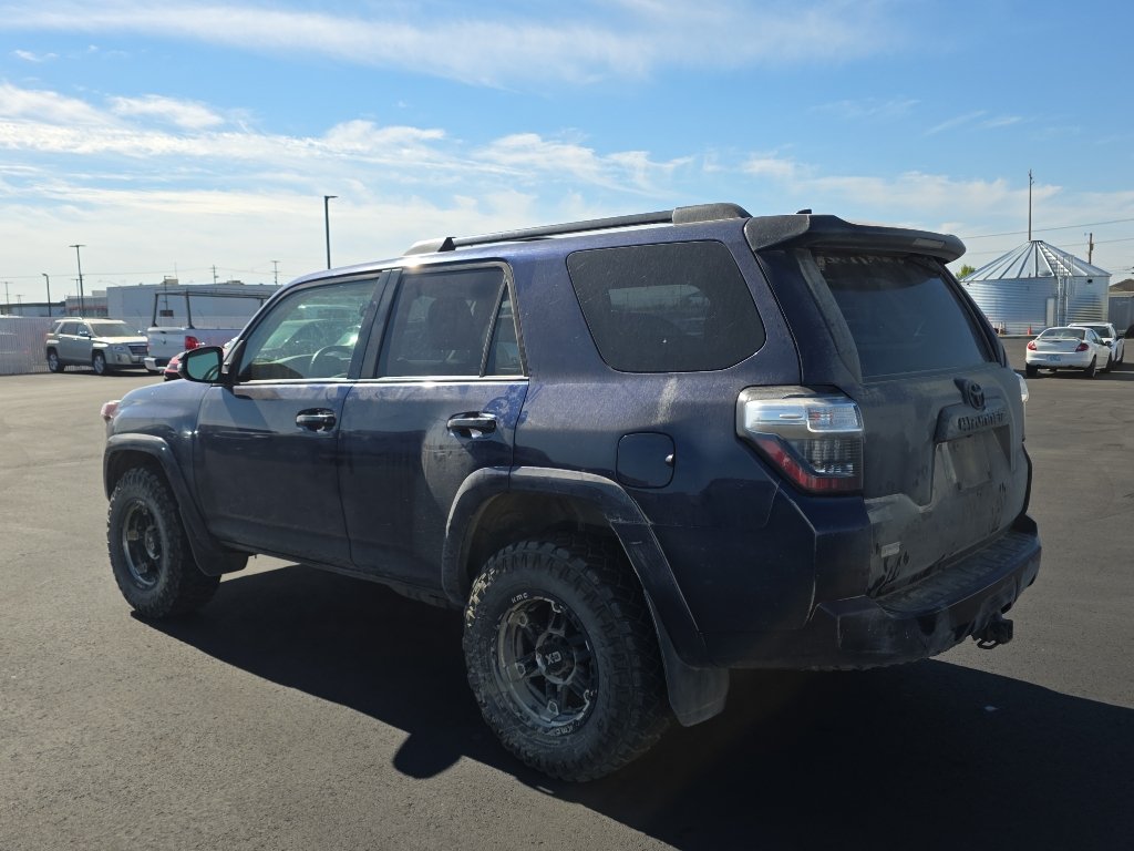 Certified 2021 Toyota 4Runner Venture AWD/4WD image 6