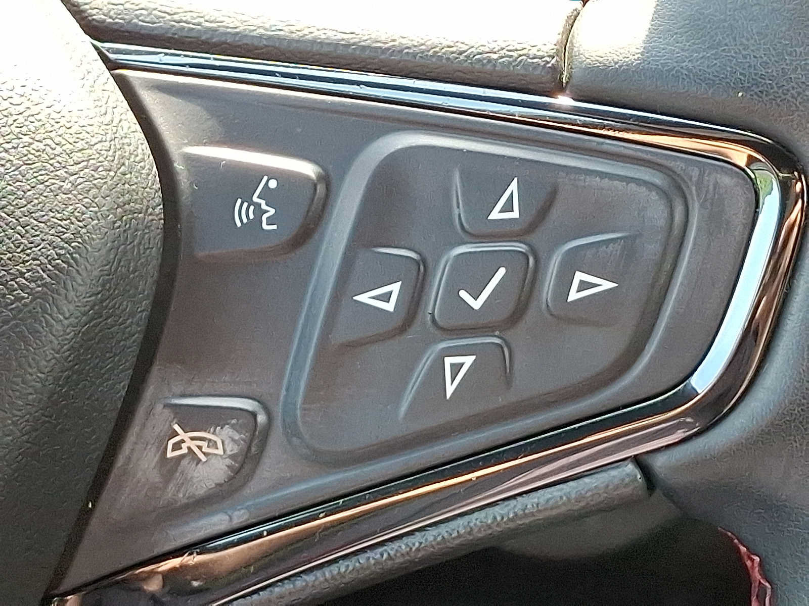 Used 2024 Chevrolet Equinox RS AWD/4WD image 22