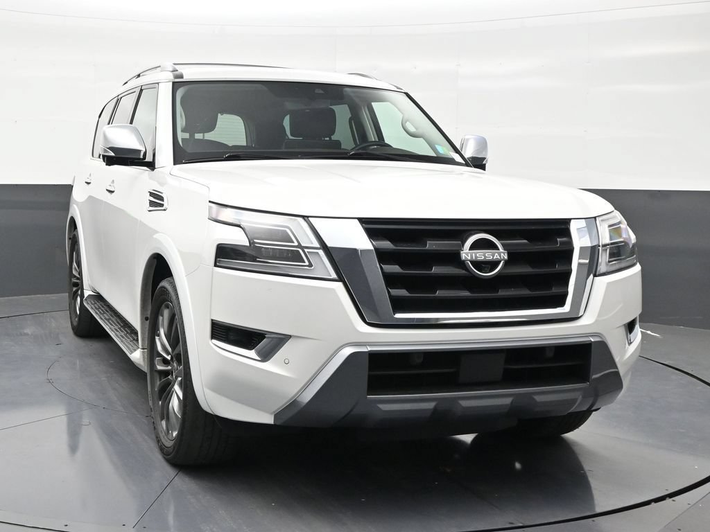 Used 2023 Nissan Armada Platinum w/ Captain's Chairs Package RWD image 7
