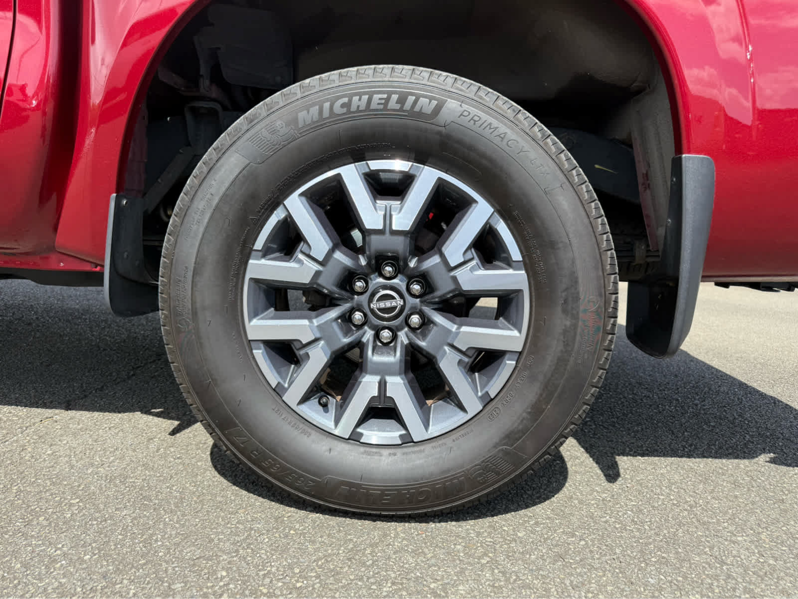 Used 2024 Nissan Frontier SL w/ Technology Package AWD/4WD image 5