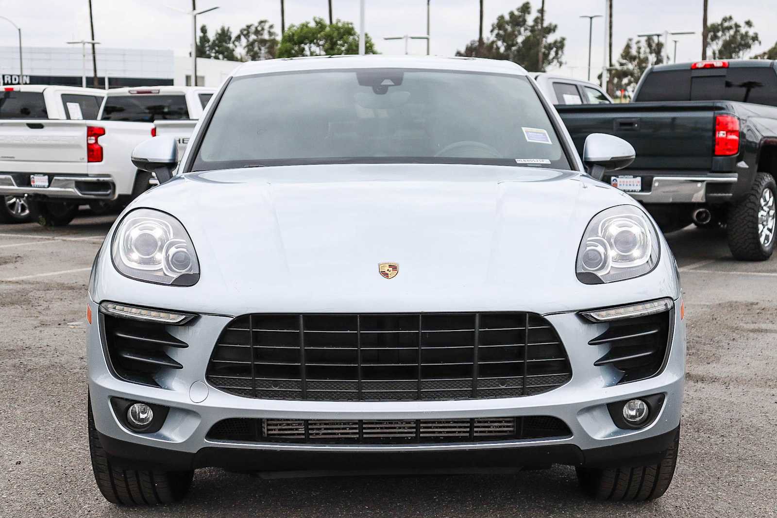Used 2017 Porsche Macan image 2