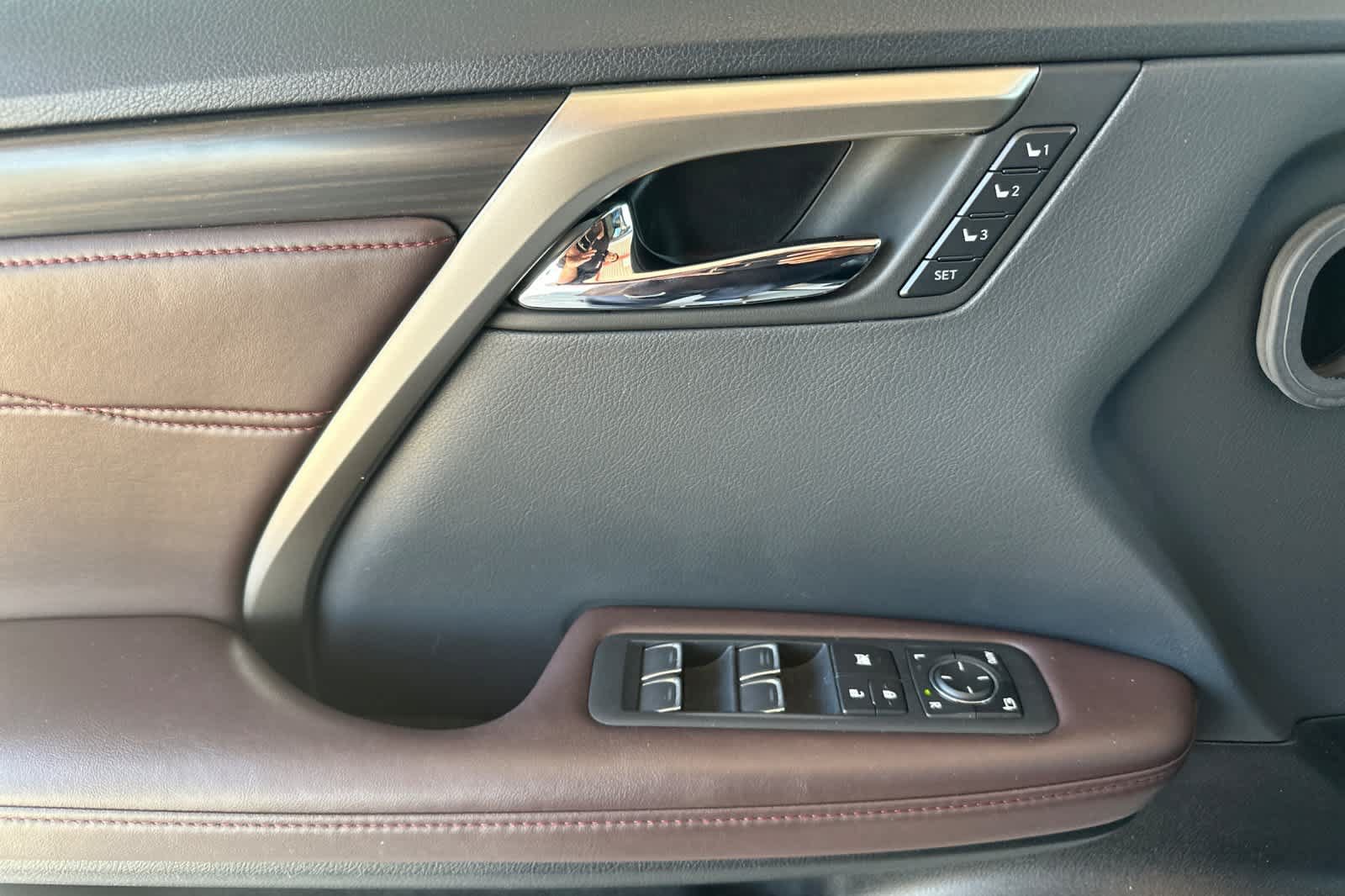 Used 2019 Lexus RX 350 AWD image 12