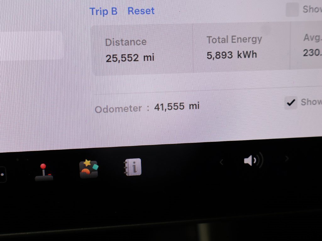 Used 2019 Tesla Model 3 Standard Range Plus image 37