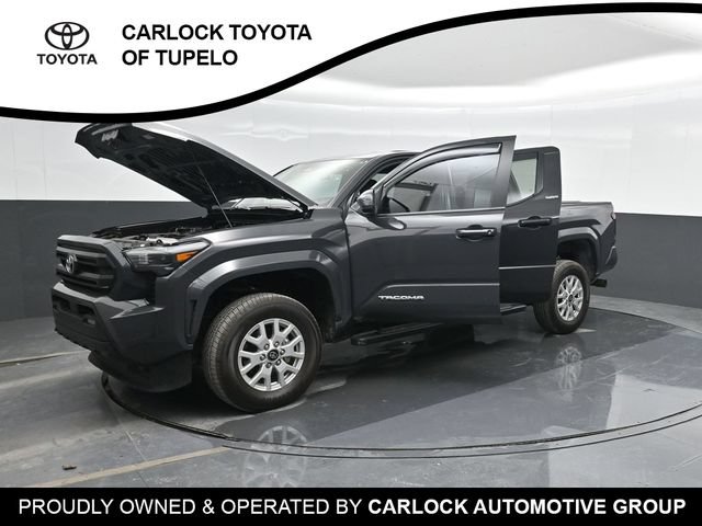 Used 2025 Toyota Tacoma SR5 RWD image 37