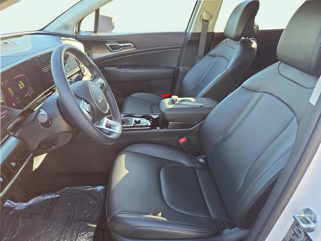 Certified 2025 Kia Sportage EX w/ Premium Package image 19
