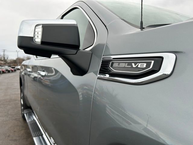 New 2026 GMC Sierra 1500 SLT image 12