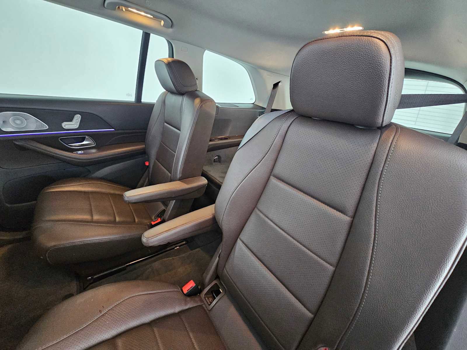 Used 2020 Mercedes-Benz GLS 450 4MATIC image 19