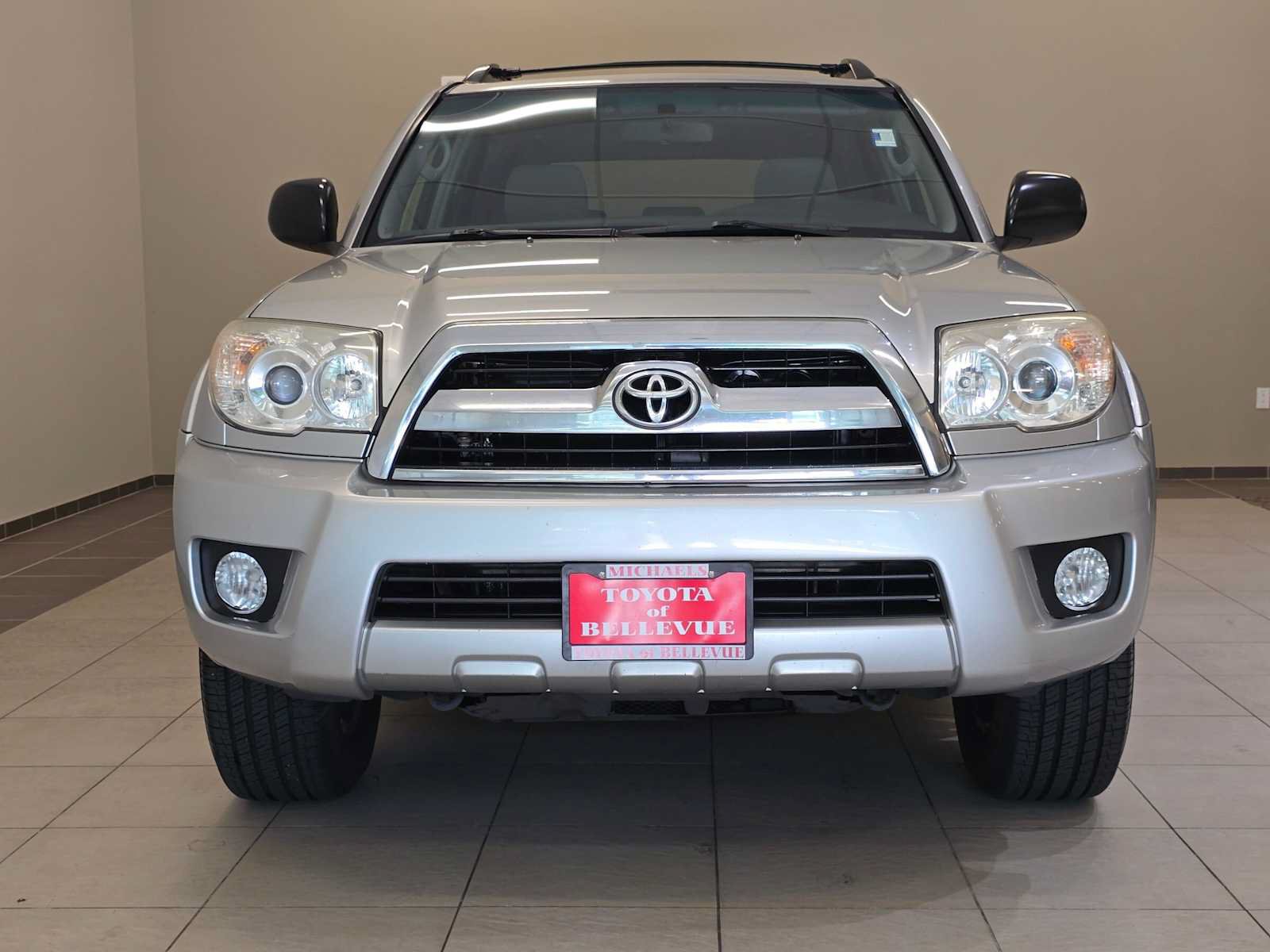 Used 2006 Toyota 4Runner SR5 AWD/4WD image 6