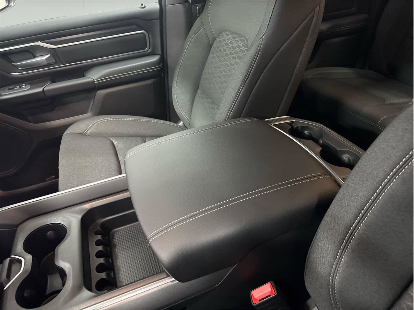 New 2026 RAM 1500 Big Horn AWD/4WD image 30