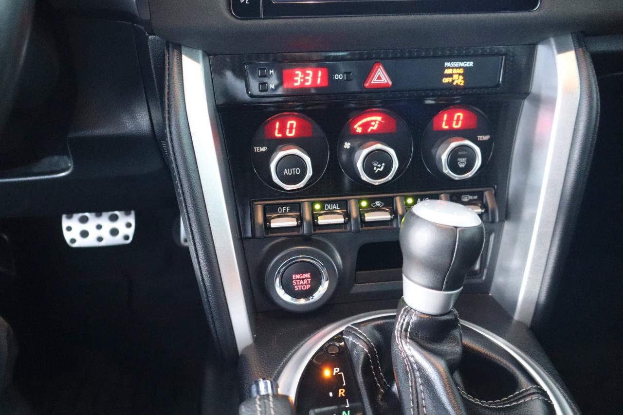 Used 2020 Toyota 86 RWD image 19