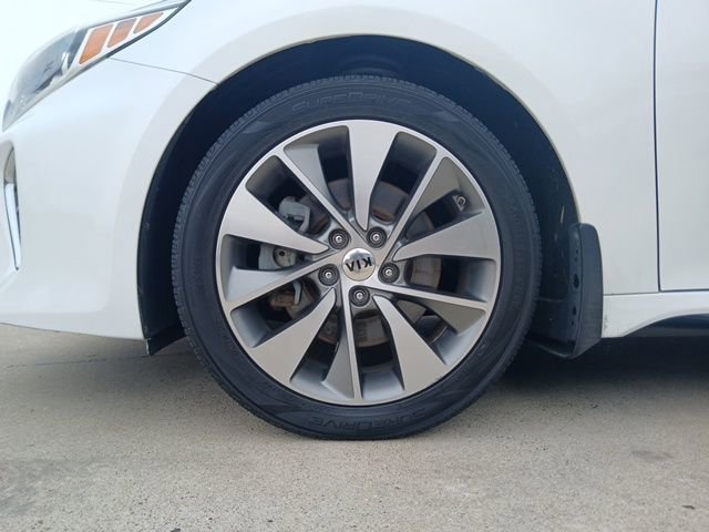 Used 2018 Kia Optima S w/ 18" Alloy Wheels Package FWD image 5