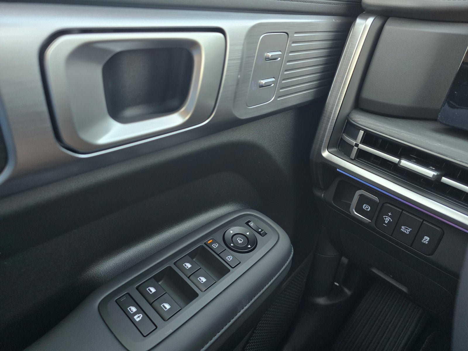 New 2027 Hyundai Santa Fe Limited AWD/4WD image 22