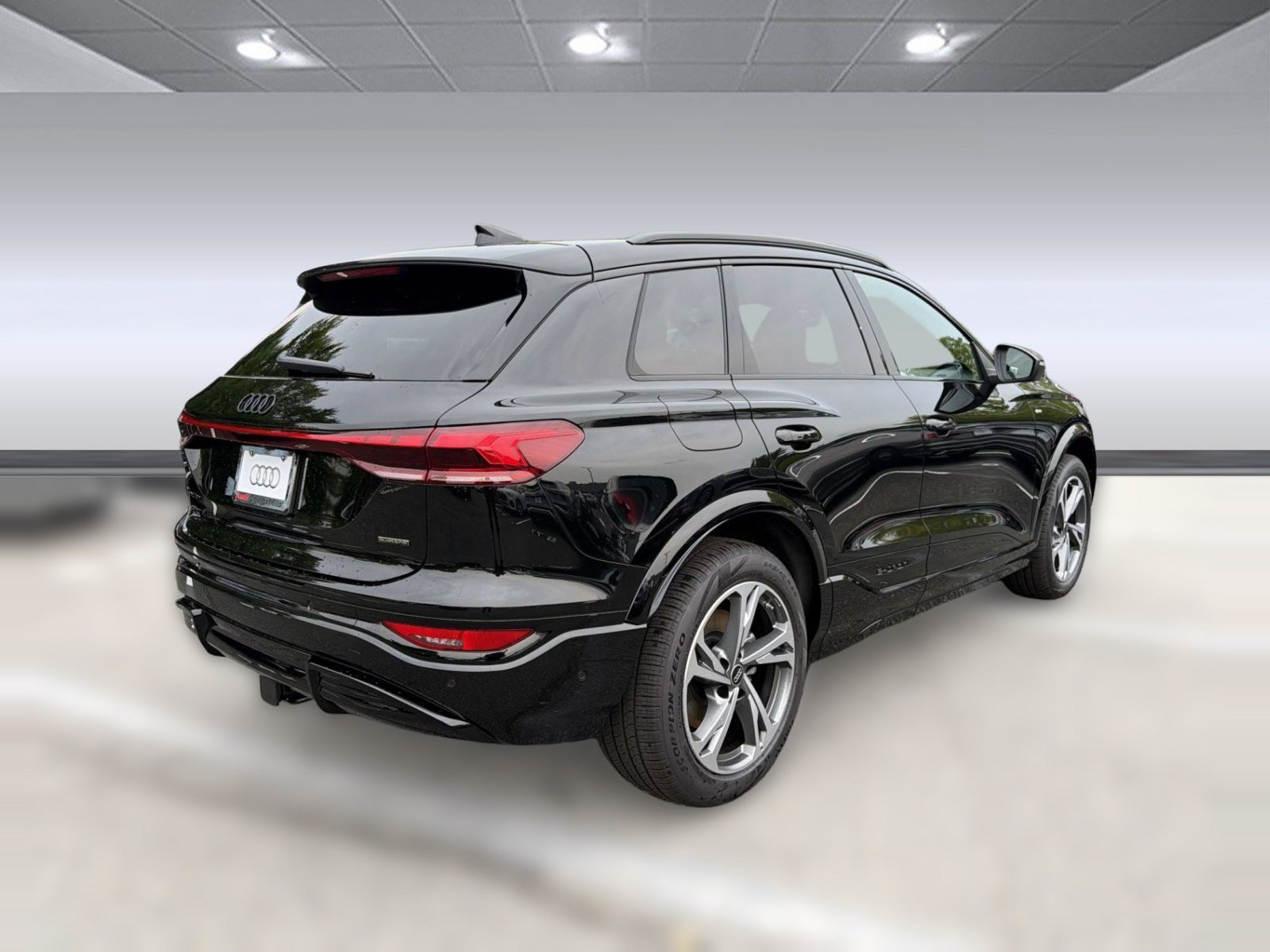 New 2027 Audi Q6 e-tron Premium Plus AWD/4WD image 9