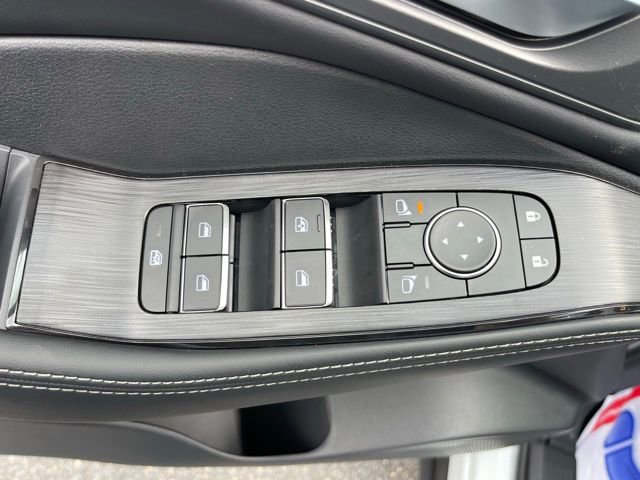 New 2025 Nissan Rogue SL w/ SL Premium Package image 12