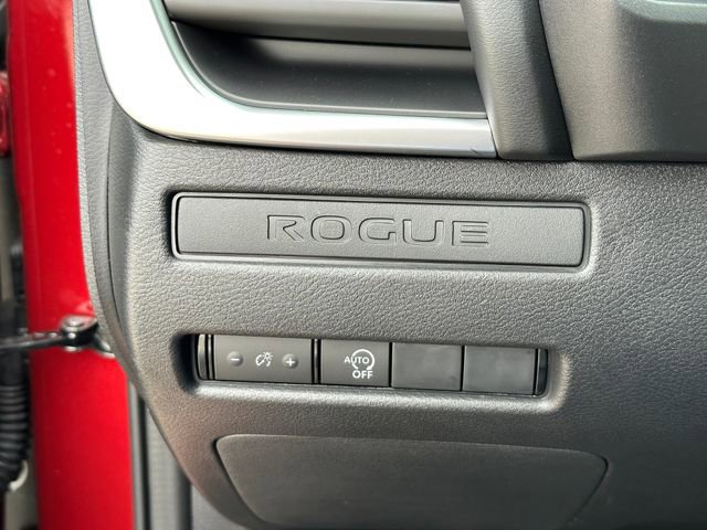 Used 2026 Nissan Rogue S image 18