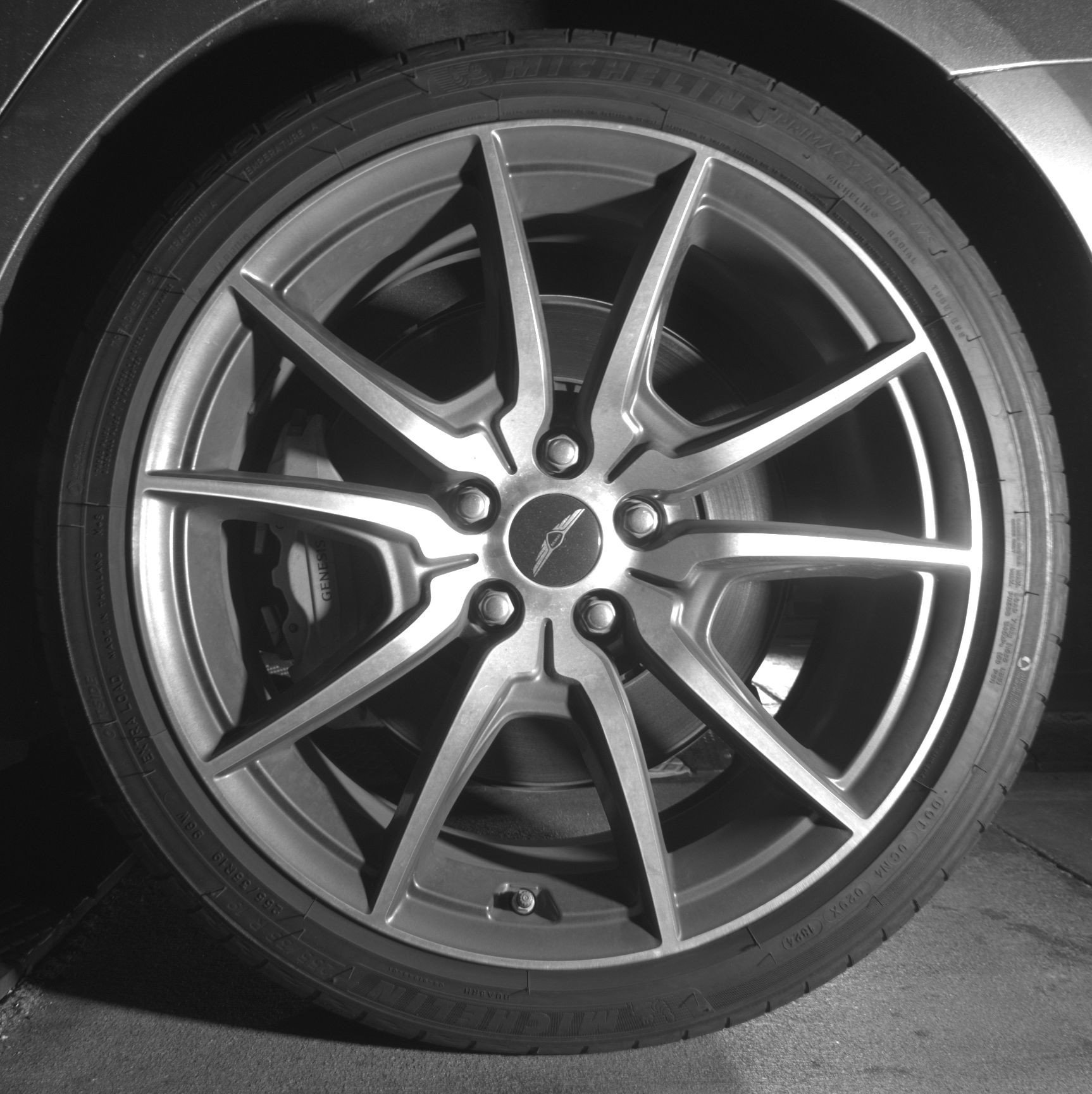 Used 2025 Genesis G70 2.5T AWD/4WD image 14