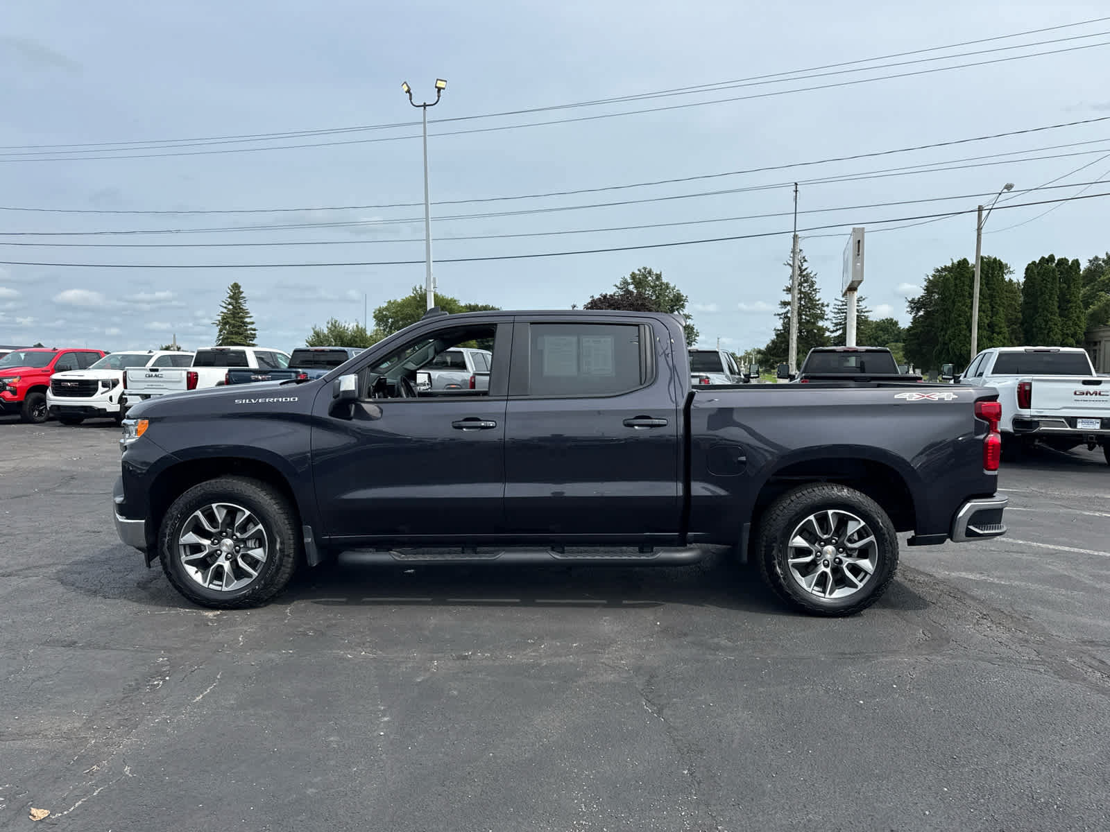 Certified 2024 Chevrolet Silverado 1500 LT AWD/4WD image 2