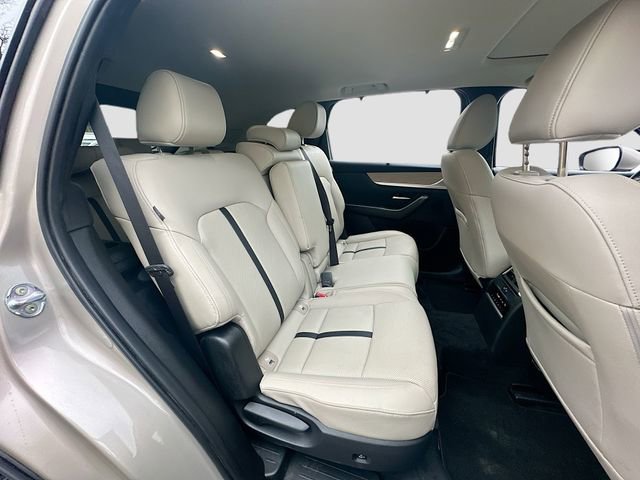 Used 2025 MAZDA CX-90 Plug-In Hybrid w/ Preferred image 31