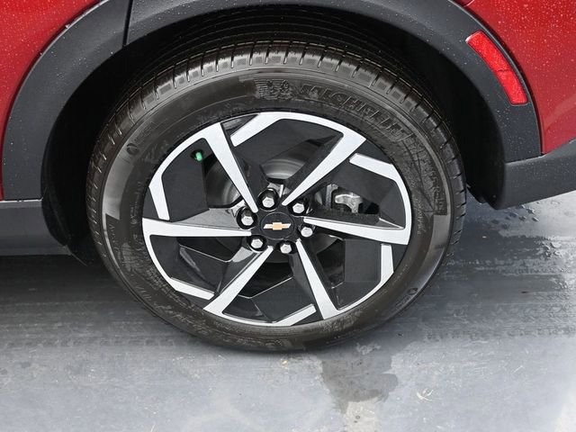 New 2026 Chevrolet Equinox EV LT image 12