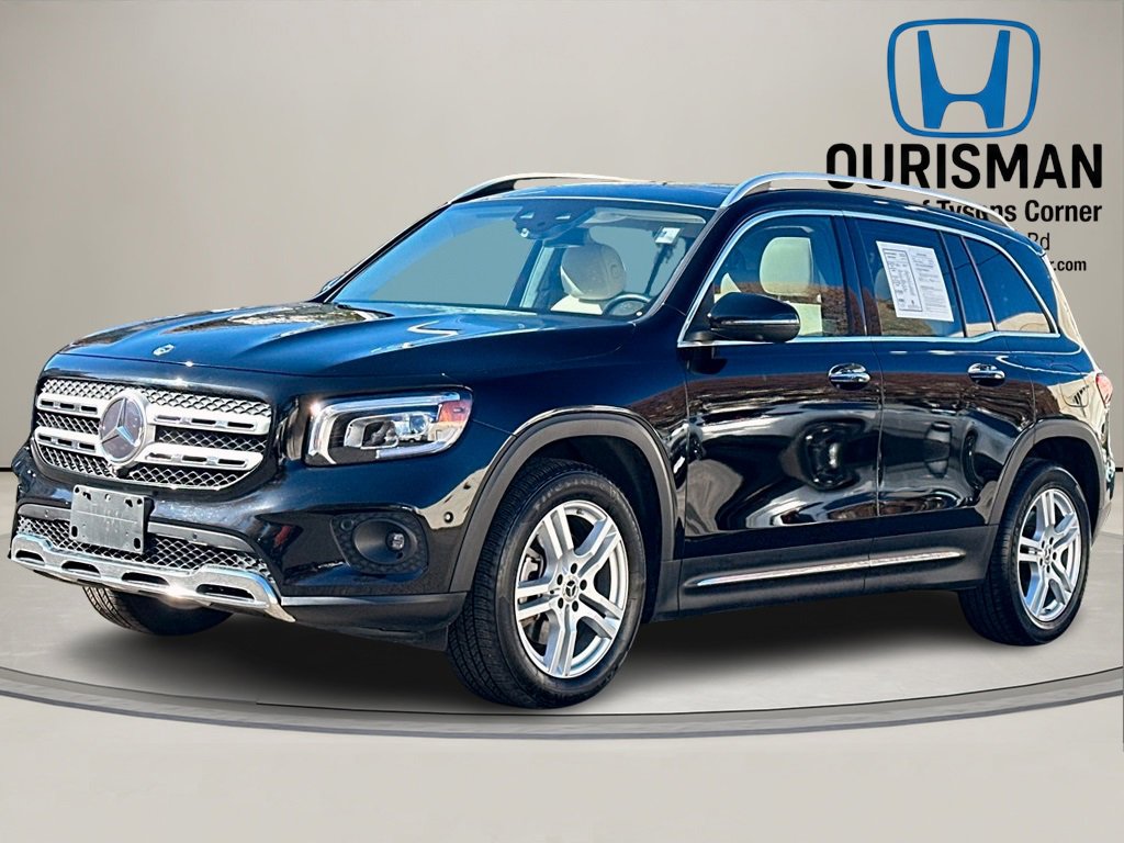 Used 2023 Mercedes-Benz GLB 250 4MATIC image 2