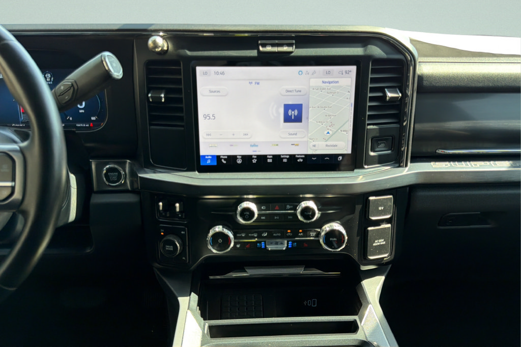 Used 2025 Ford F350 Lariat AWD/4WD image 11