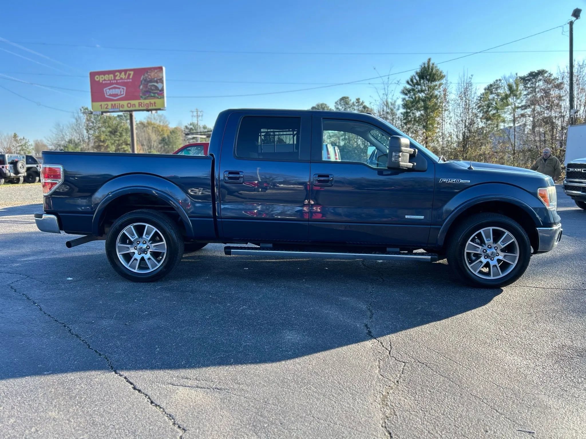 Used 2014 Ford F150 Lariat w/ Equipment Group 501A Mid image 7