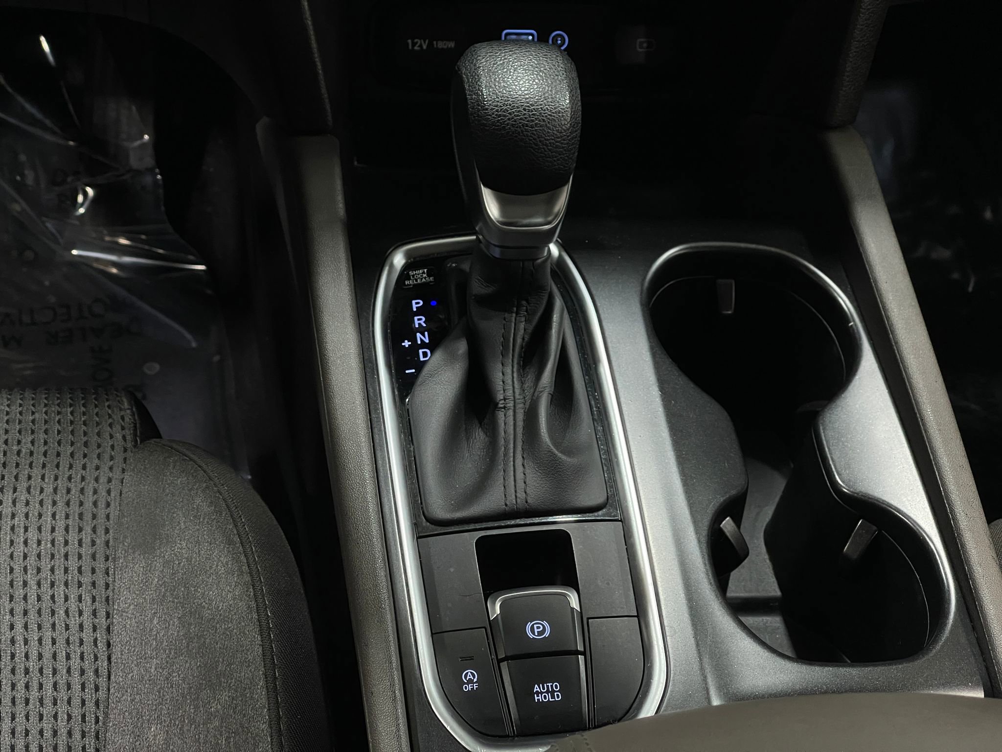 Used 2020 Hyundai Santa Fe SE image 27