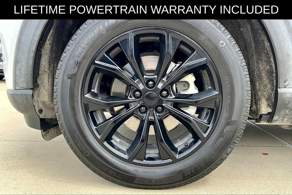 Used 2024 Ford Explorer Limited image 12