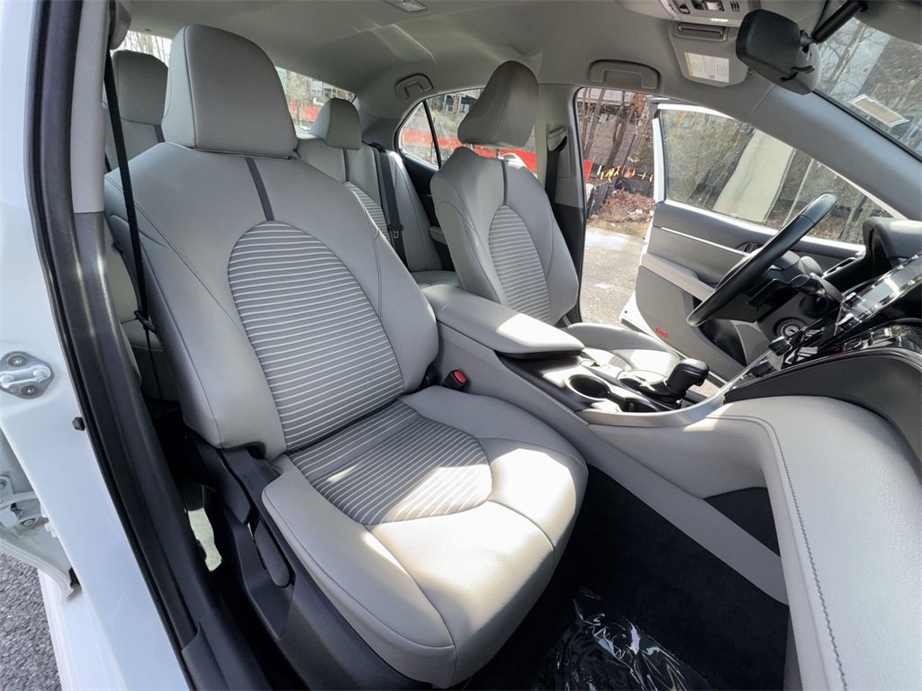 Used 2023 Toyota Camry SE image 24