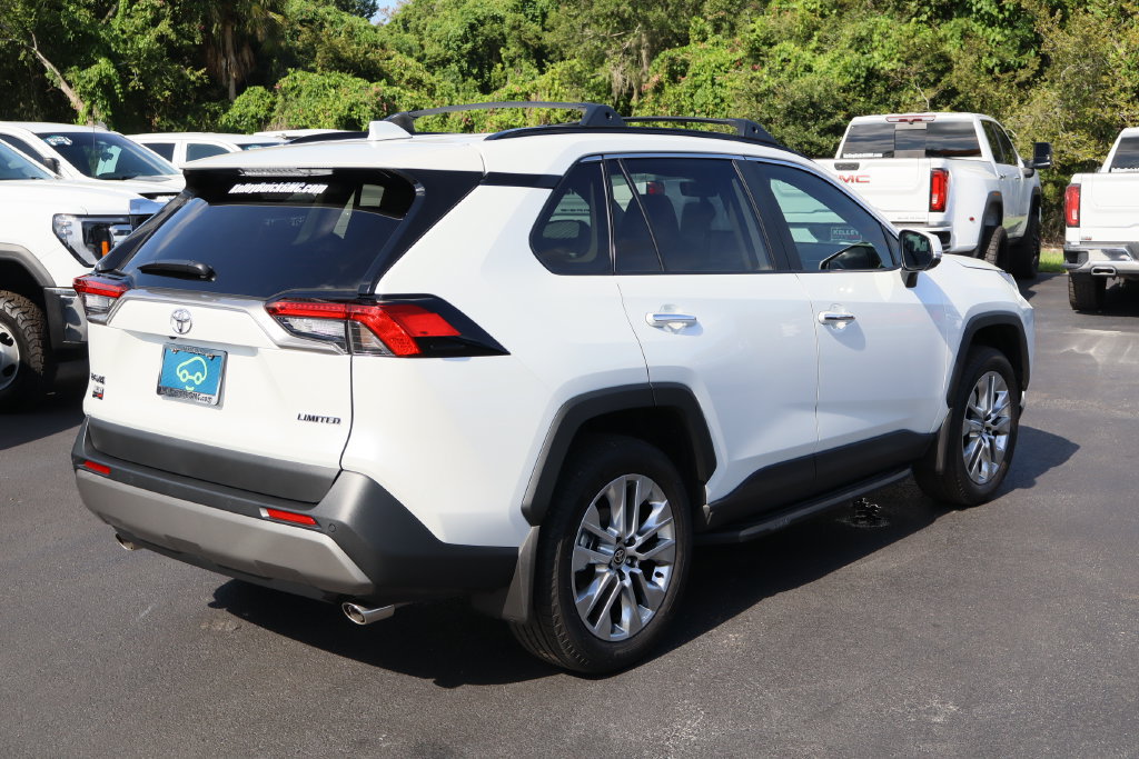 Used 2025 Toyota RAV4 Limited w/ Advanced Technology Package FWD image 9