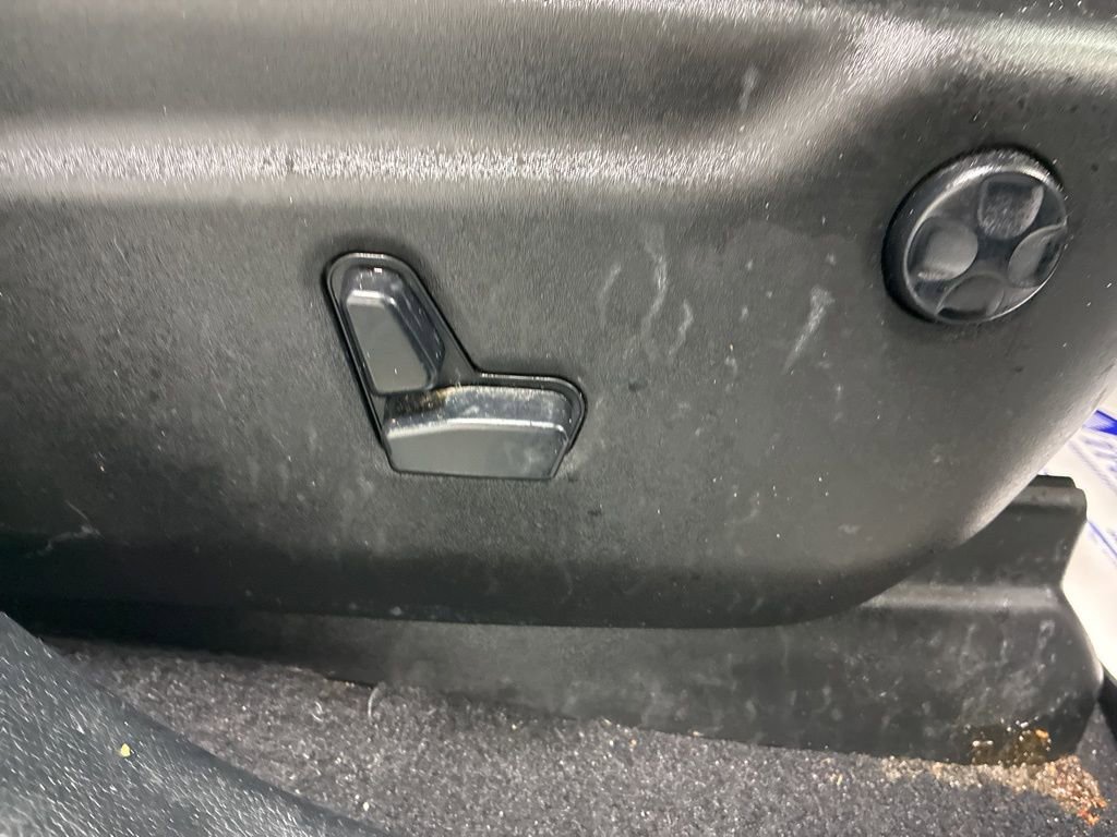 Used 2019 Jeep Grand Cherokee Limited image 31