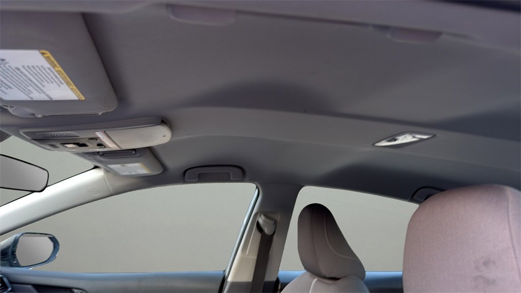 Used 2023 Toyota Camry LE image 17