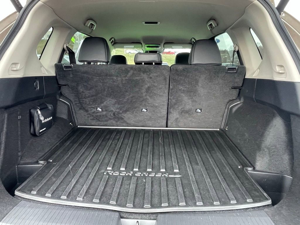 Used 2025 Nissan Rogue SV w/ Rock Creek Premium Package image 20