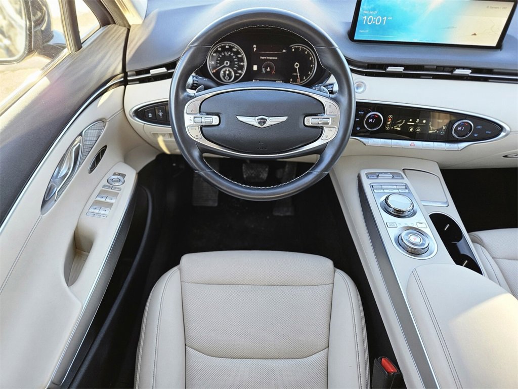 Used 2023 Genesis GV70 2.5T w/ Select Package image 10