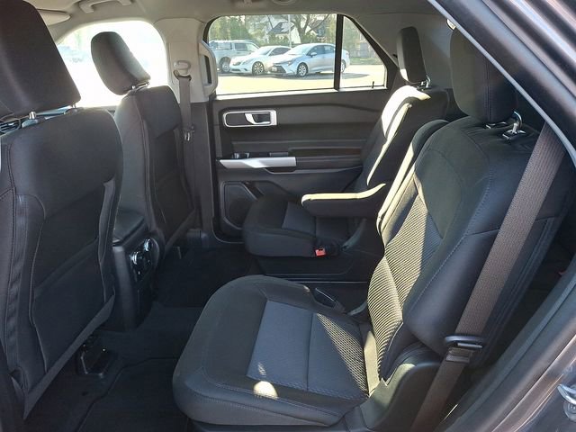 Certified 2022 Ford Explorer XLT w/ Class IV Trailer Tow Package AWD/4WD image 10