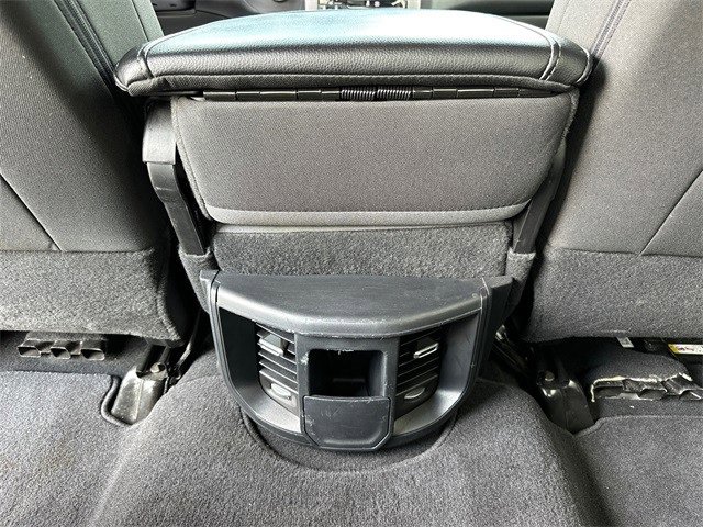 Used 2024 RAM 2500 Big Horn w/ Bed Utility Group image 11