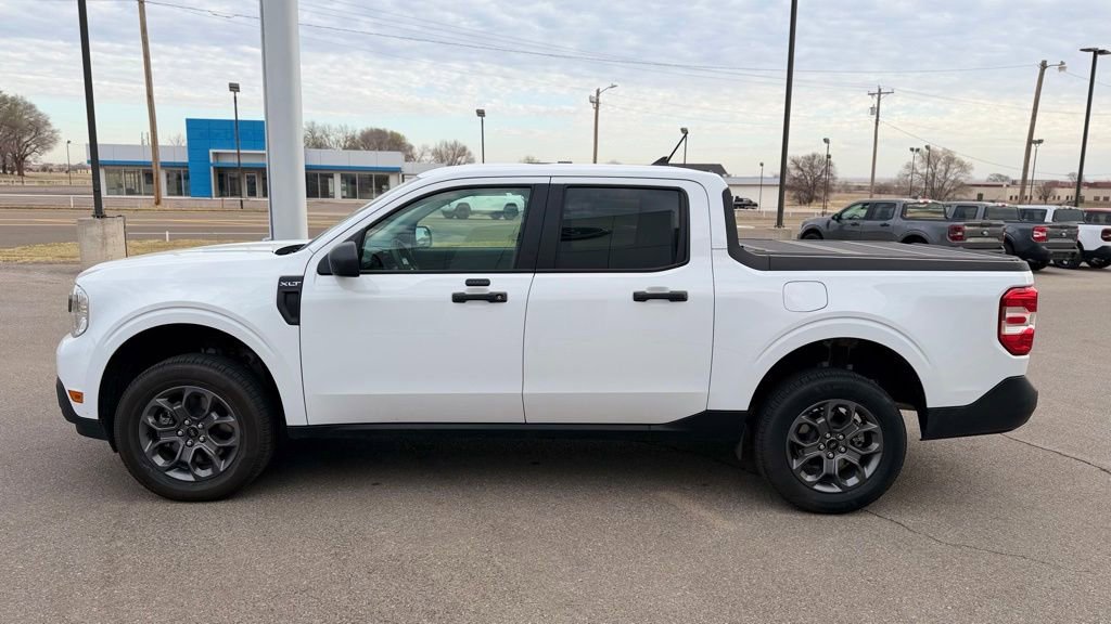 Used 2024 Ford Maverick XLT image 12