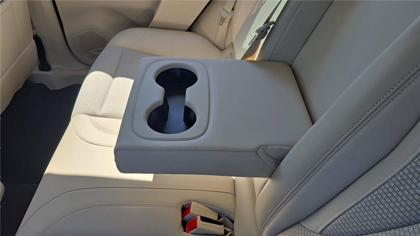 Used 2023 Buick Envision Preferred AWD/4WD image 19