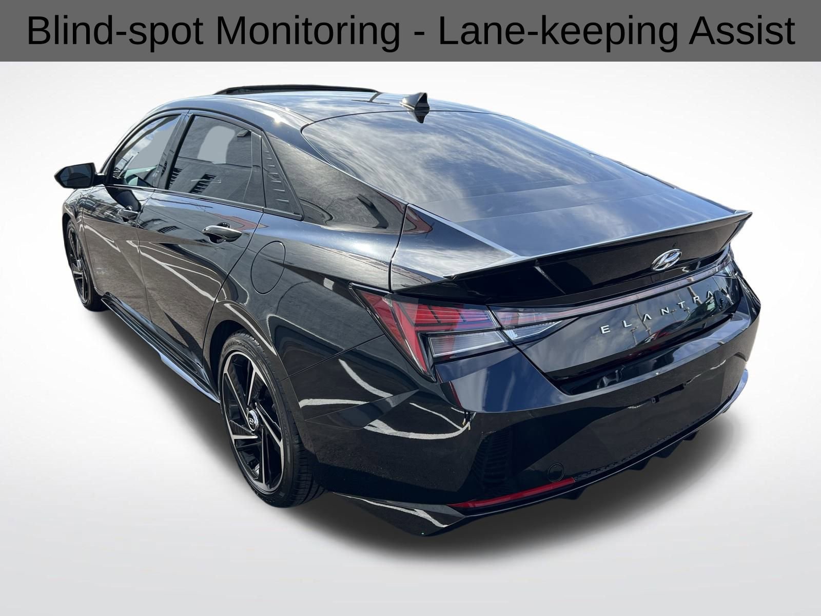 Used 2022 Hyundai Elantra N Line w/ Cargo Package image 8