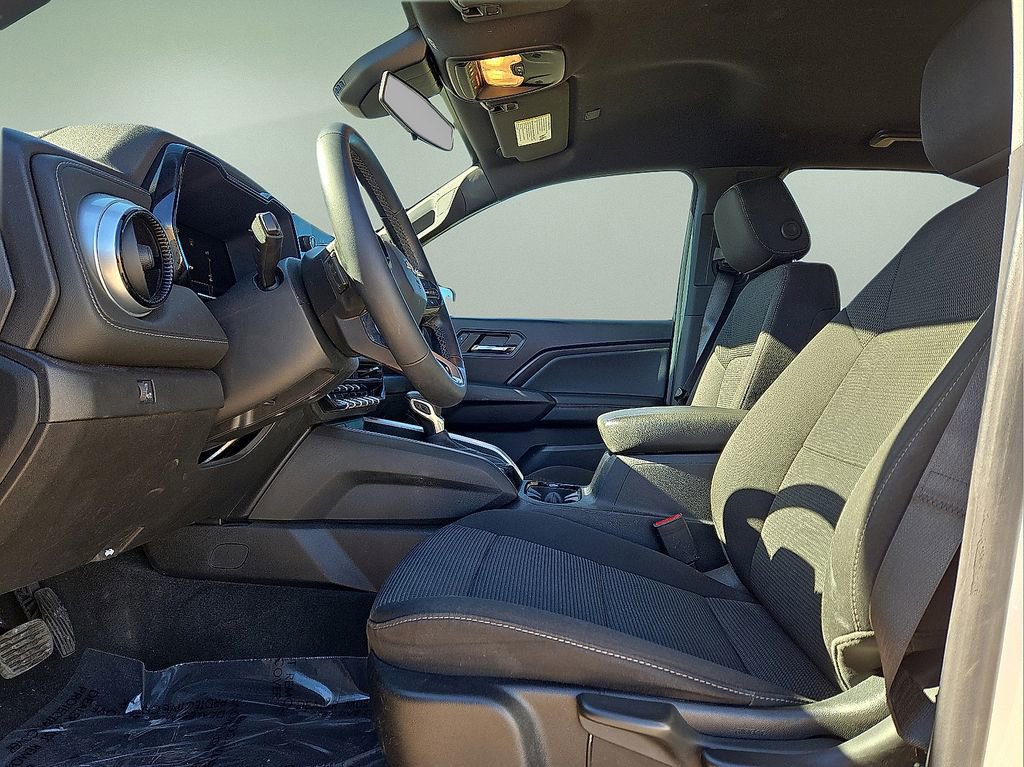 Used 2023 Chevrolet Colorado LT w/ LT Convenience Package image 22