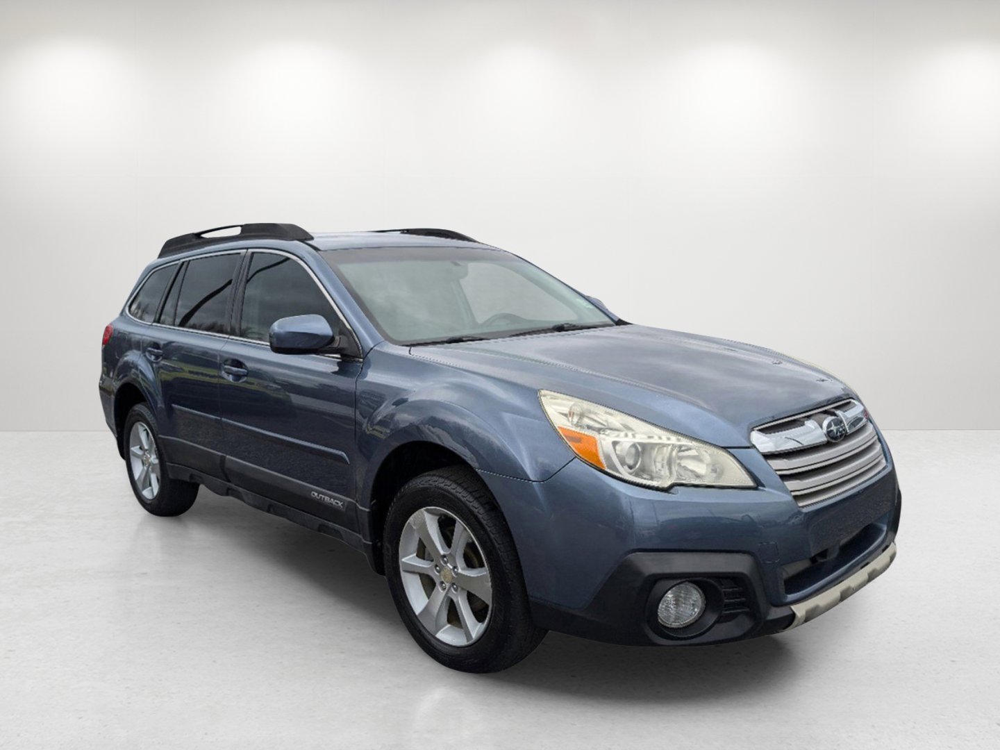 Used 2014 Subaru Outback 2.5i Limited w/ Moonroof Package image 3