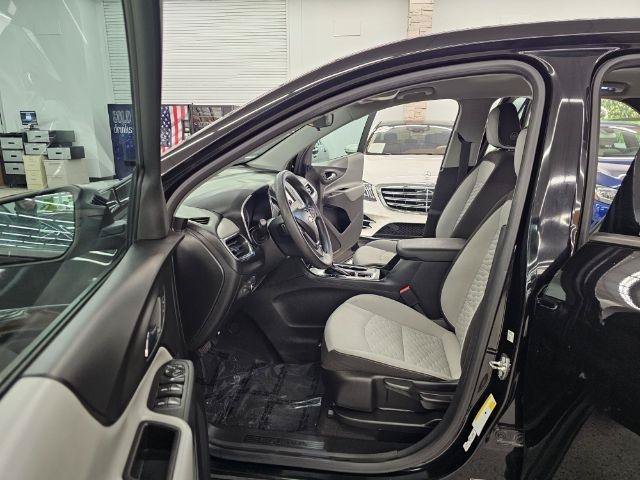 Used 2018 Chevrolet Equinox LS FWD image 8