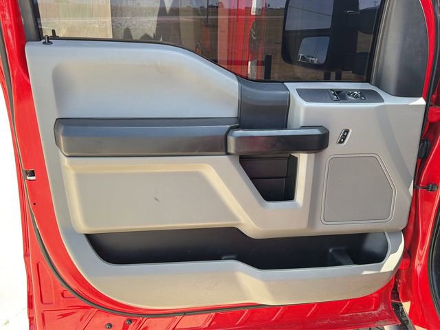 Used 2017 Ford F250 XL w/ STX Appearance Package AWD/4WD image 13