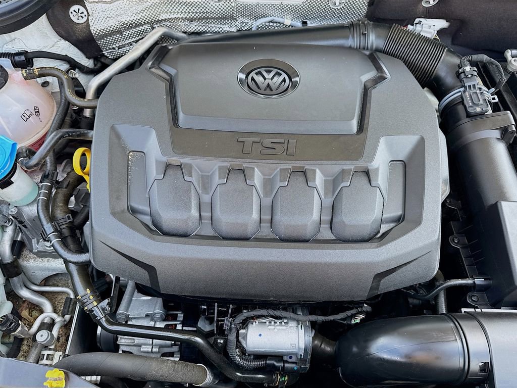 Used 2019 Volkswagen Beetle 2.0T S image 36