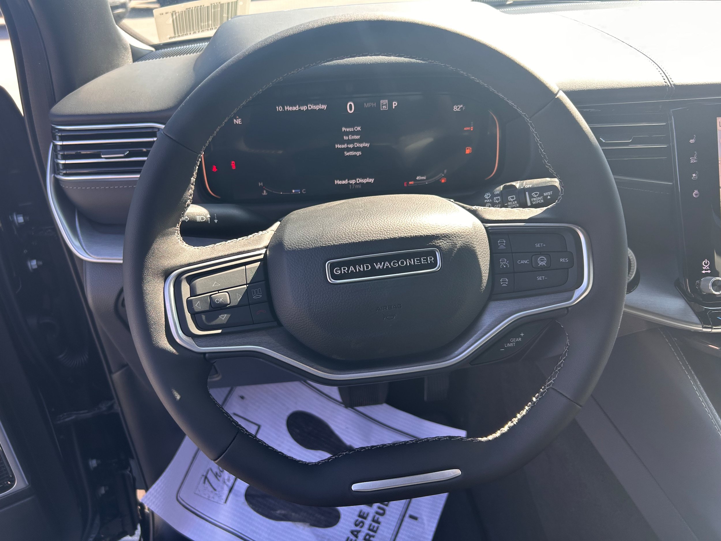 New 2026 Jeep Grand Wagoneer L Limited AWD/4WD image 9
