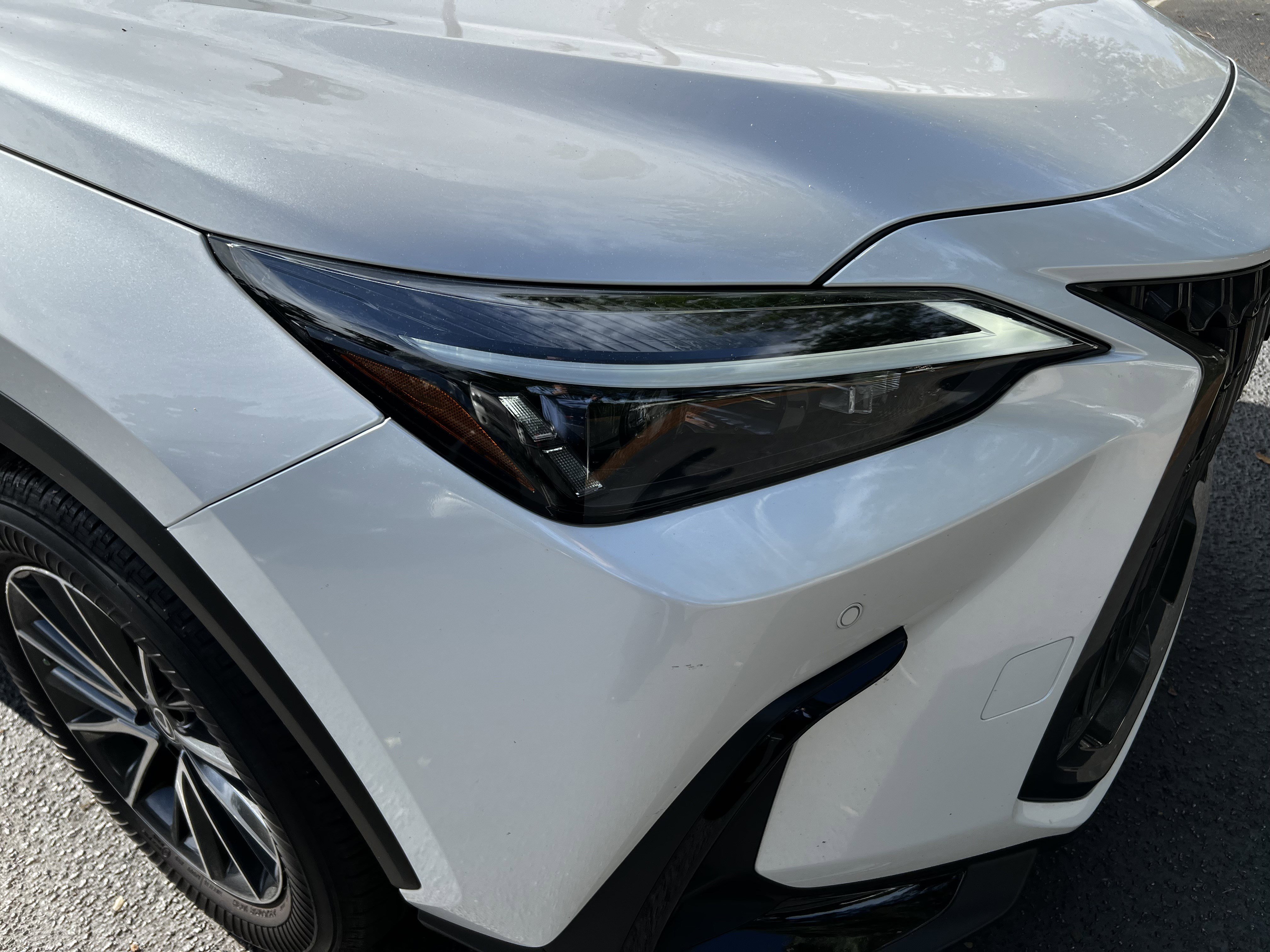 Used 2025 Lexus NX 250 FWD w/ Towing Package (2000 Lbs) image 12