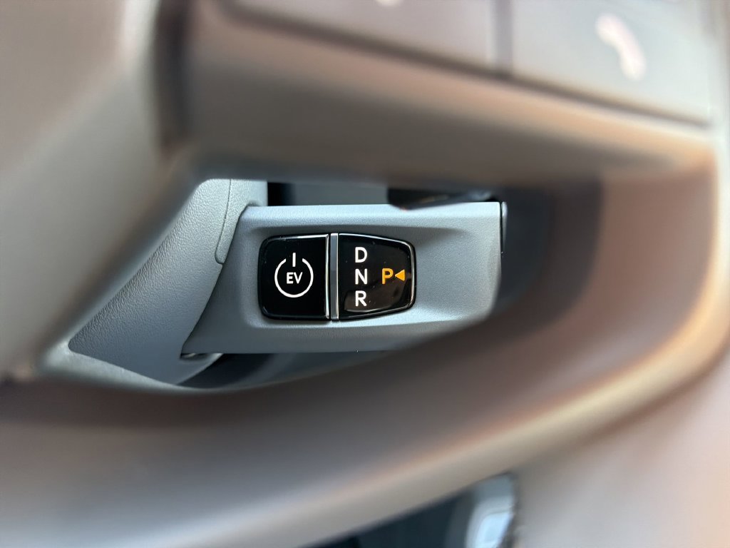 New 2027 Kia EV3 Wind FWD image 23