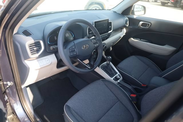 New 2026 Hyundai Venue SEL FWD image 10
