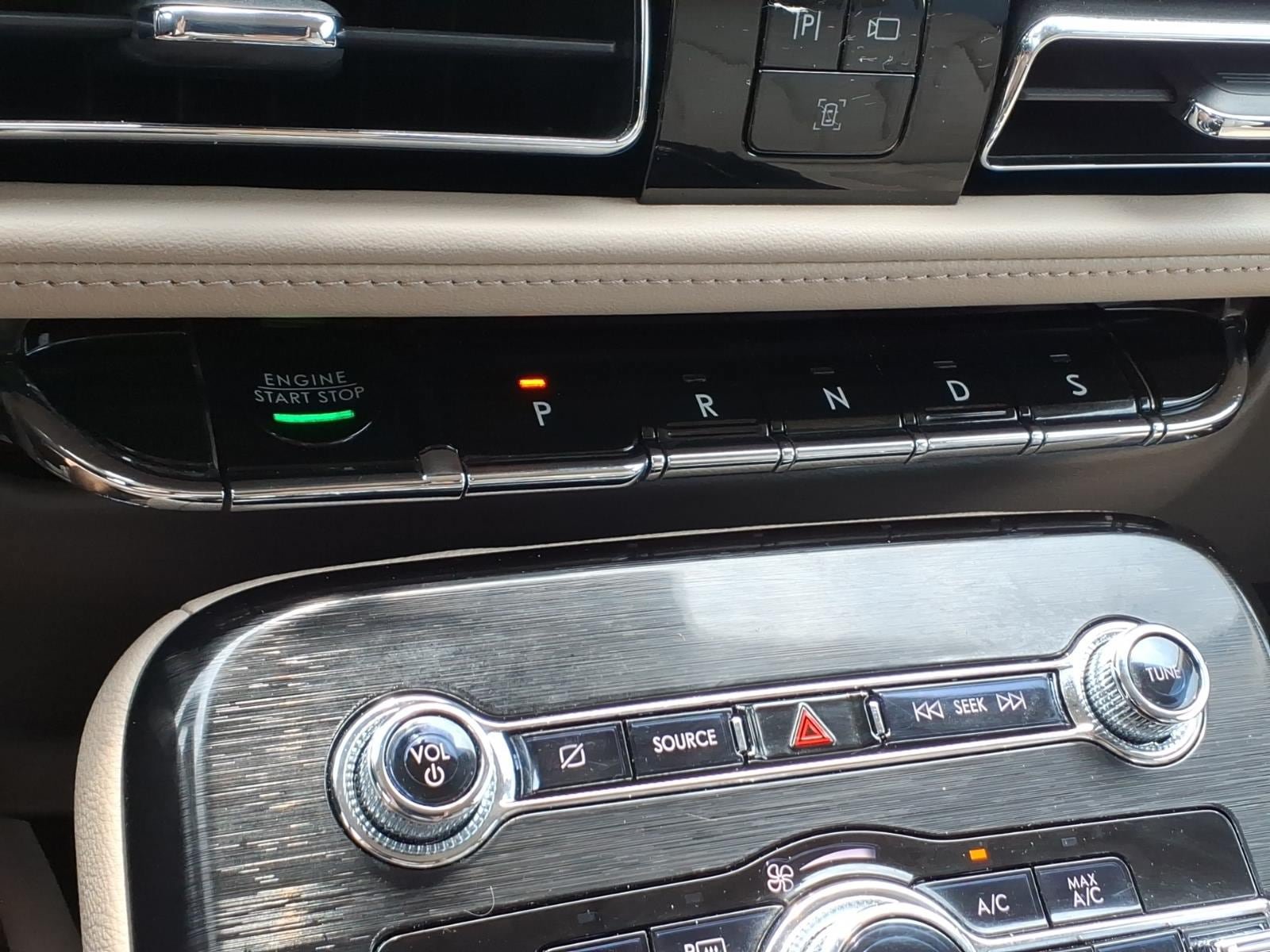 Used 2023 Lincoln Nautilus AWD w/ Premium Package image 20